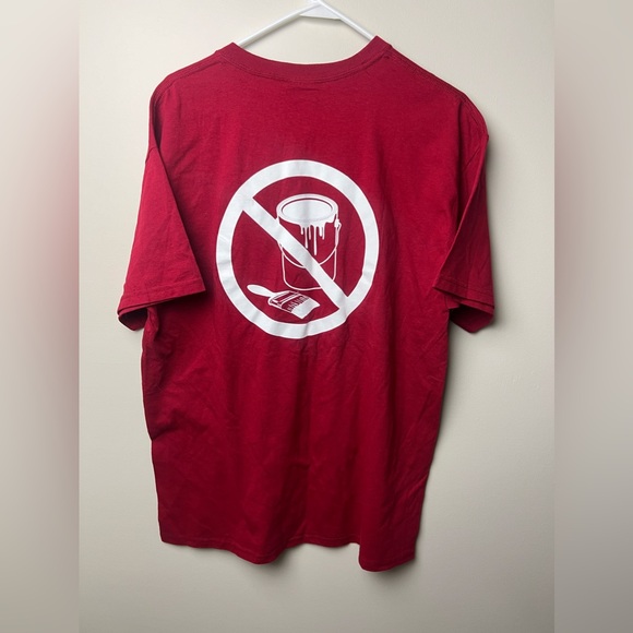 Classic MV Sport Arkansas Razorbacks Football 100% Cotton Red Large T-Shirt NWT - Picture 2 of 4